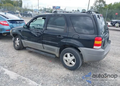 2002 Ford Escape Xlt from USA, damaged, VIN 1FMYU03142KB01170